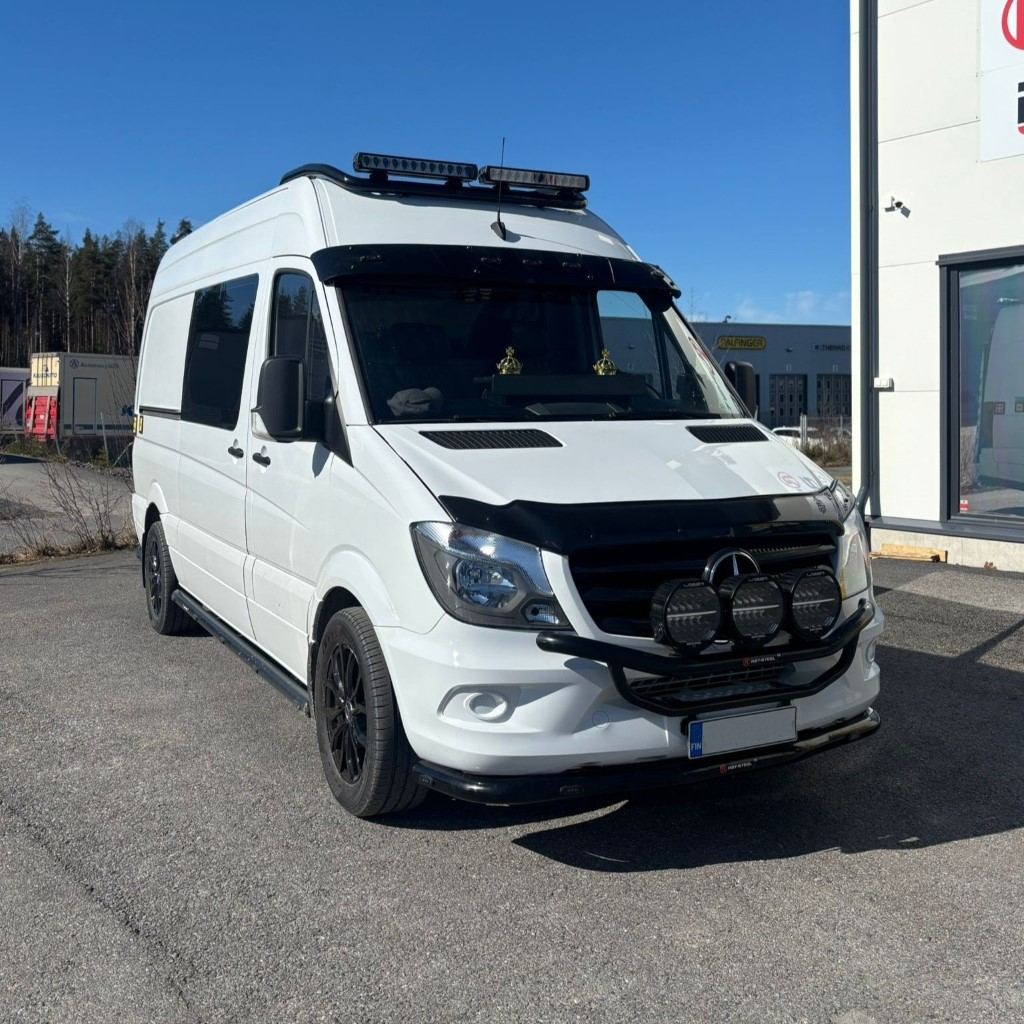 Etuhelmaputki MB Sprinter 13-17 - Image 3
