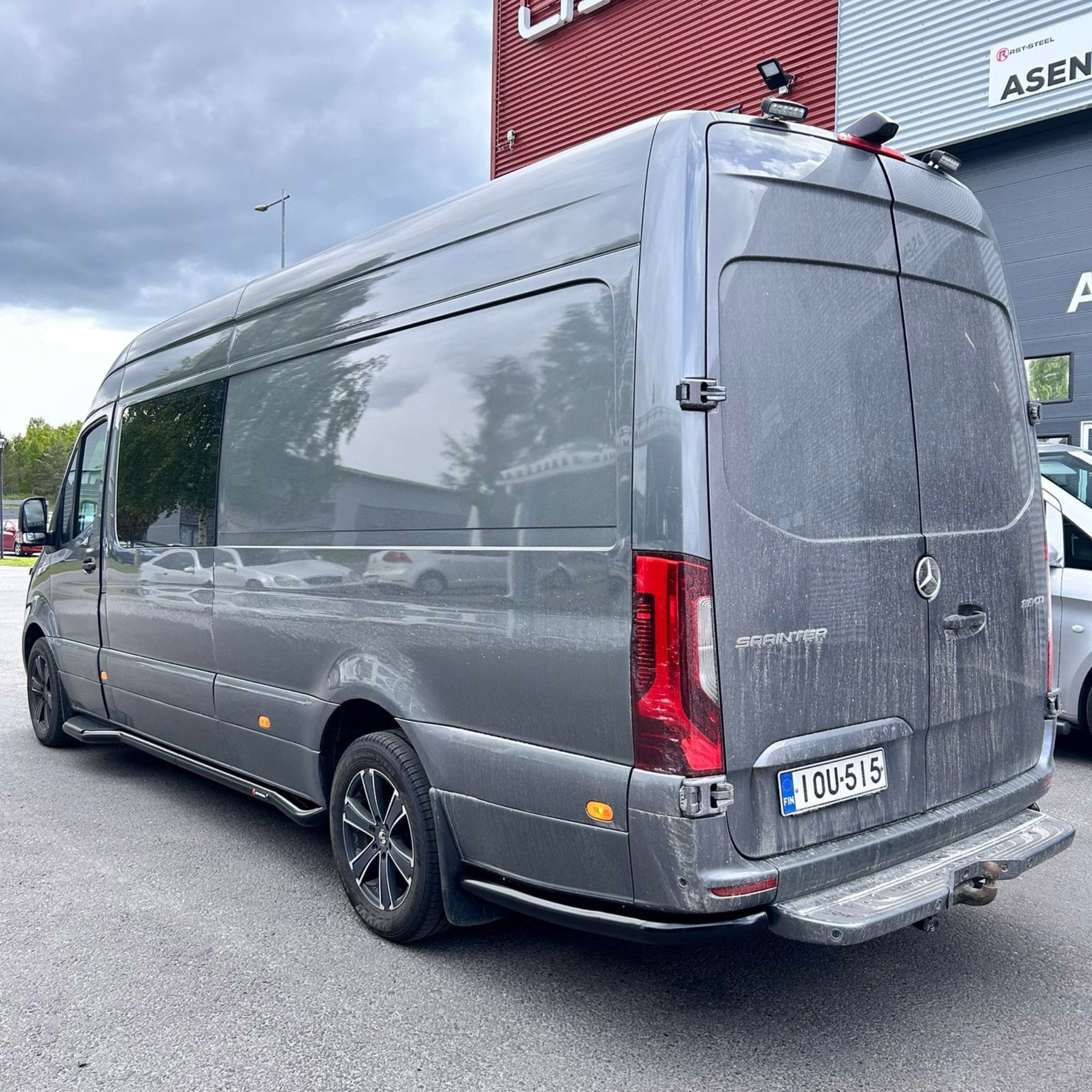 Takakulmaputket askelmallisiin autoihin MB Sprinter 2006- - Image 2