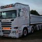 Kuvassa Etuhelmaputki 3-osainen Scania R/P/G 2010-2016