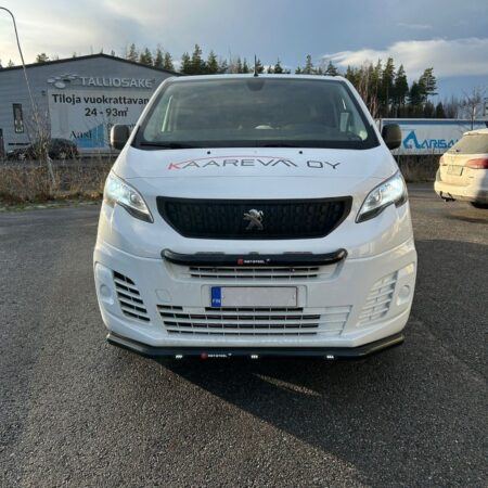 Pieni lisävaloteline Toyota Proace 2016-