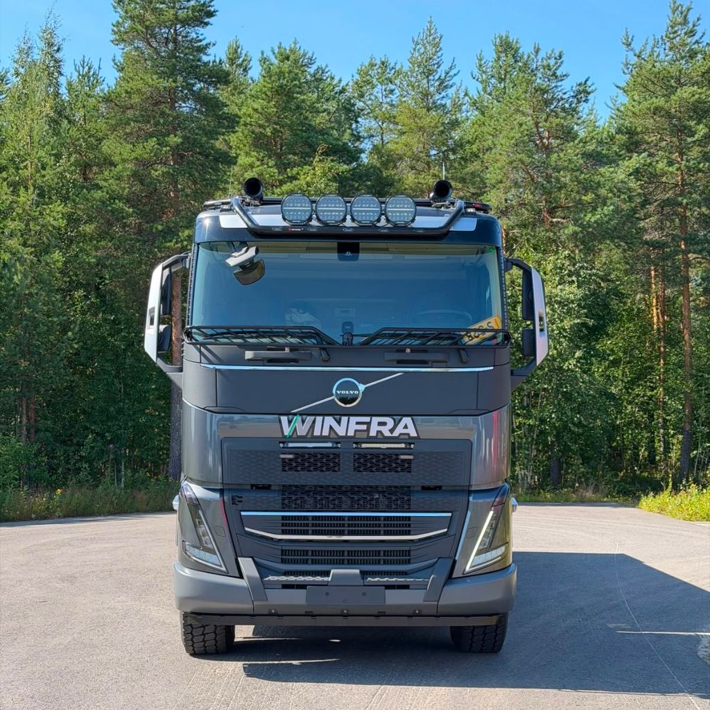 Lisävaloteline katolle Basic Long V22 Volvo FH4- Normaali