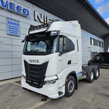 Lisävaloteline maskiin V01 Iveco S ja X-Way