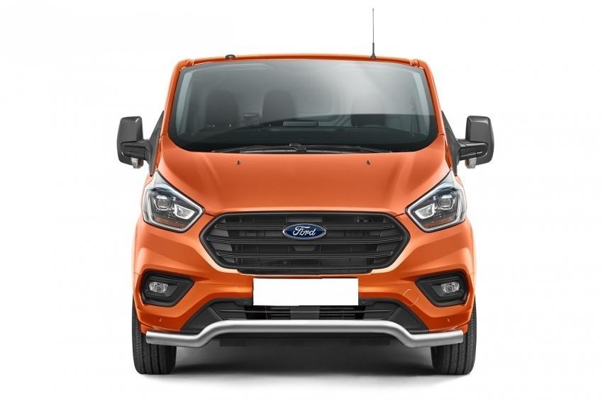 Kuvassa Etupuskurin suojaraudat Ford Transit Custom 2018-