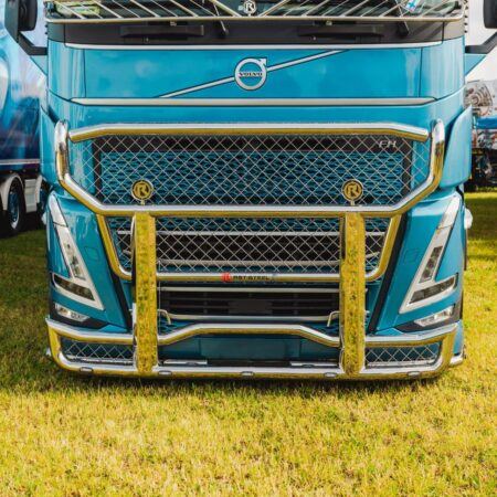 Karjapuskuri Freeway V22 Volvo FH4-