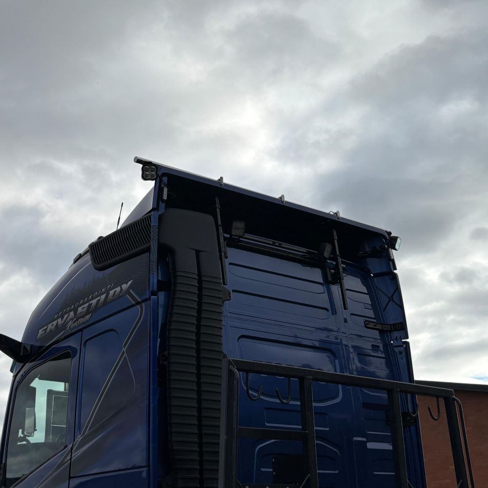 Työvaloteline tuuliohjaimeen Volvo FH4 Globetrotter - Image 2