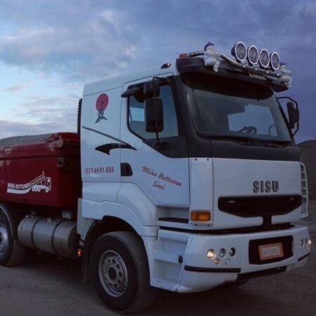 Lisävaloteline katolle Sisu E/R, matala ohjaamo