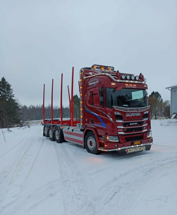 Kuvassa Etuhelmaputki Scania NextGen XT 2017-
