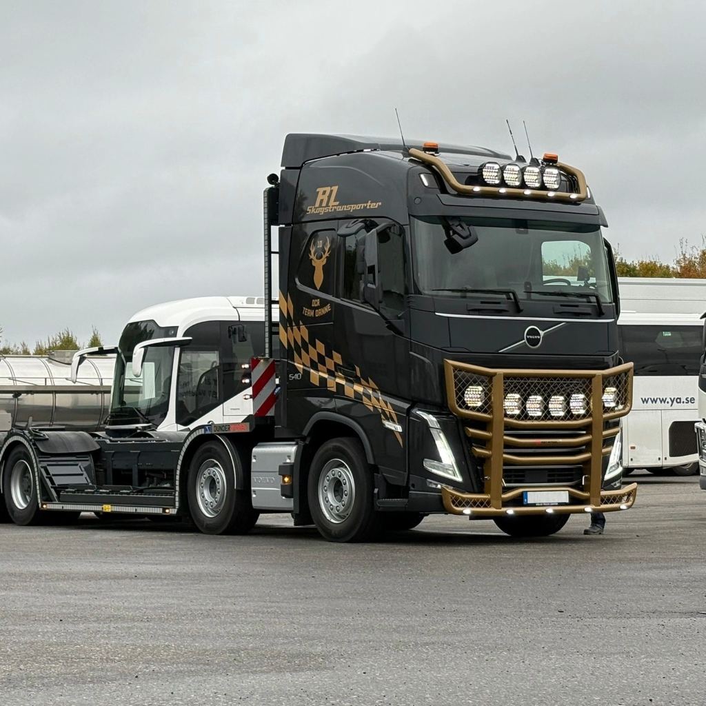Lisävaloteline katolle Basic V11 Volvo FH4- Globe - Image 3