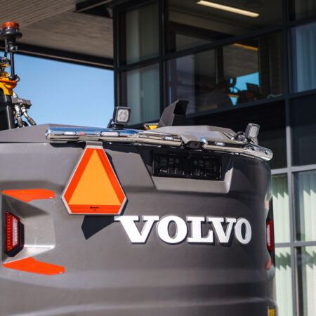 Valoteline taakse/peräpuntin päälle Volvo EWR150EL 2016-