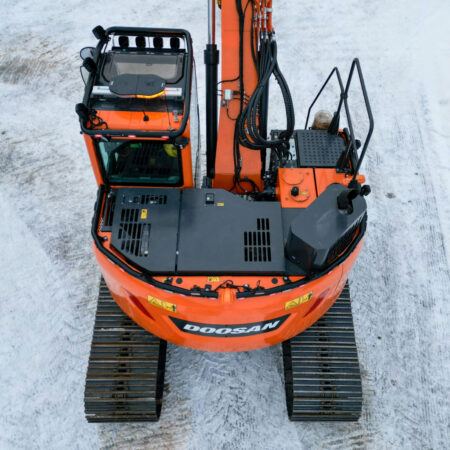 Lisävaloteline taakse/ peräpuntin päälle Doosan DX238LCR-5