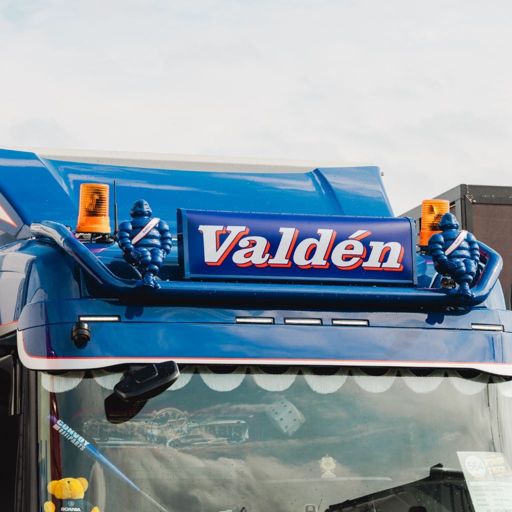 Lisävaloteline katolle Basic V12 Scania NextGen Normaali