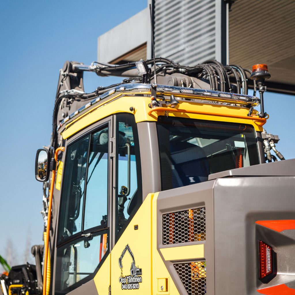 Valoteline katolle Volvo EC/ EW/ ECR/ EWR kaivinkoneisiin - Image 3