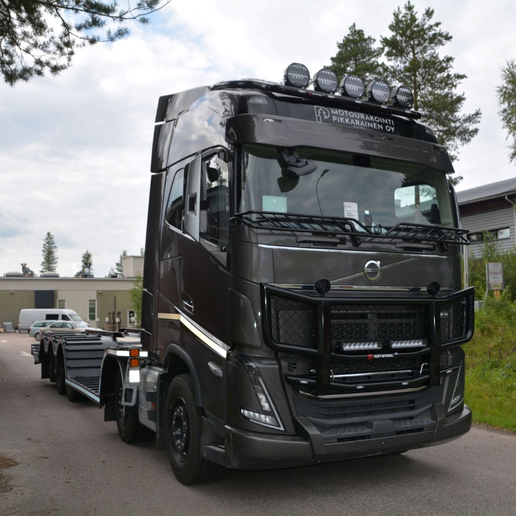 Karjapuskuri Dakar V46 Volvo FH4- - Image 3