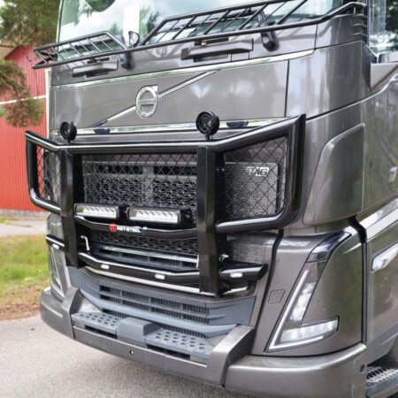 Karjapuskuri Dakar V46 Volvo FH4-
