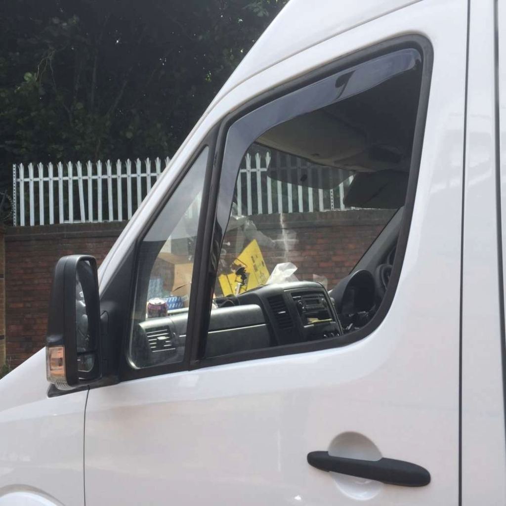 Renault Master Sivulasin tuuliohjaimet - Image 2