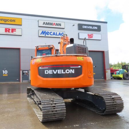 Valoteline taakse/peräpuntin päälle Develon DX235LCR-7