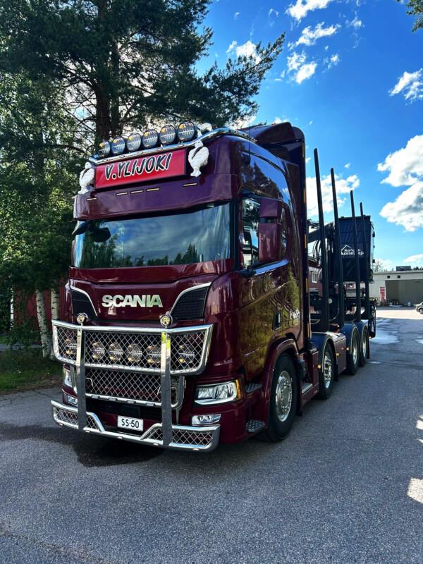 Kuvassa Tuulilasipaneeli Scania NextGen 2017-