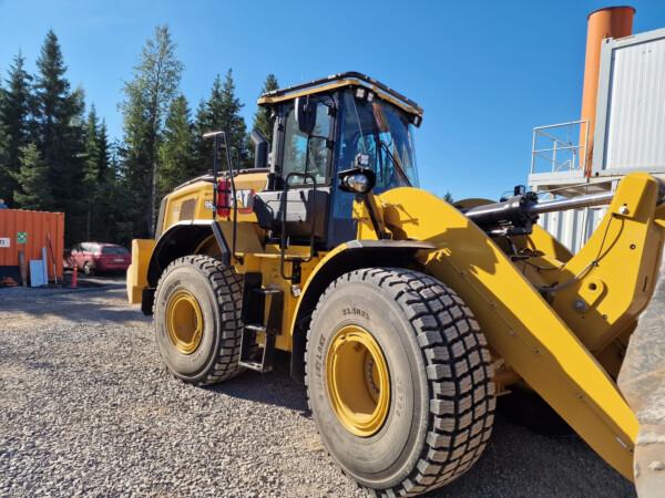Kuvassa Valoteline katolle pyöräkone Caterpillar 950-982 2023-