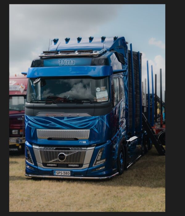 Etuhelmaputki Volvo FH AERO - Image 3