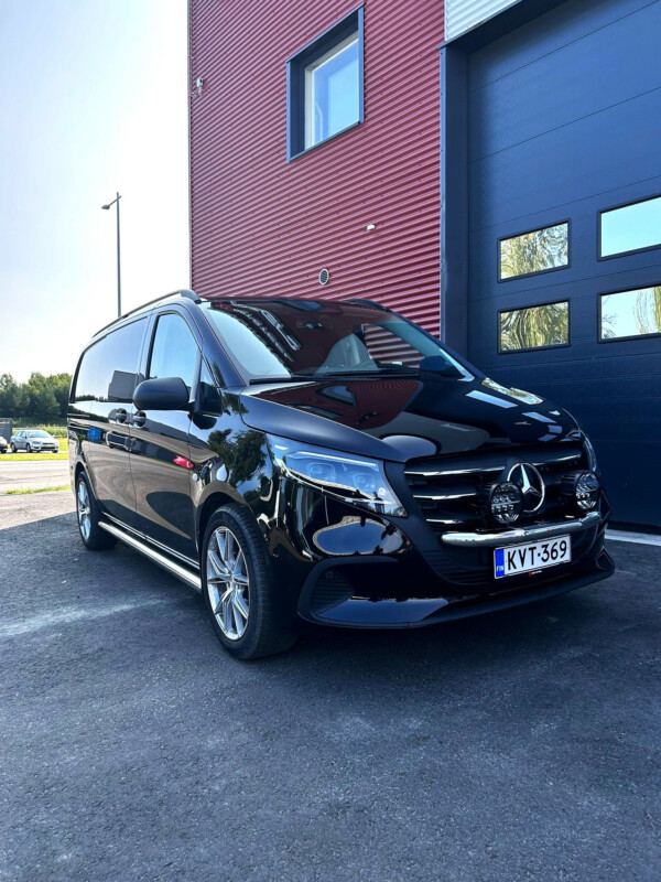 Kuvassa Kylkiputket Mercedes-Benz Vito/ V-sarja 2014-, LWB