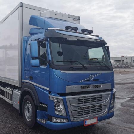 Lisävaloteline katolle Basic V30 Volvo FH3/FM4/FMX Normaali