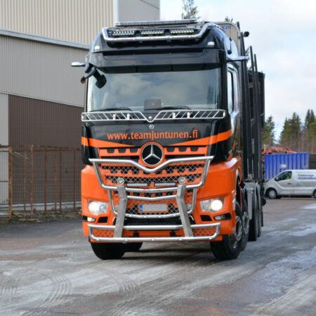 Lisävaloteline katolle sivujatkoilla V19 MB Actros BigSpace 2,5m