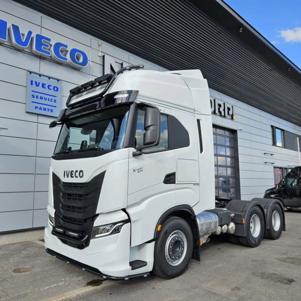Lisävaloteline katolle V06 Iveco AS korkea S-, X-WAY