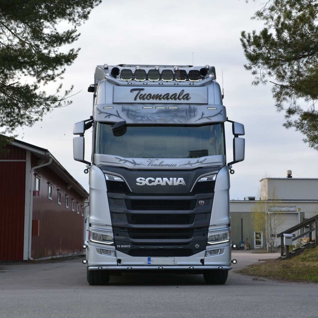 Aurinkolippa Scania NG 2017- (curved edge)