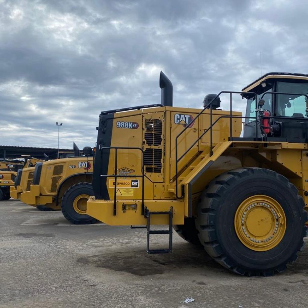 Valoteline taakse konepellin päälle Caterpillar 988KXE - Image 3