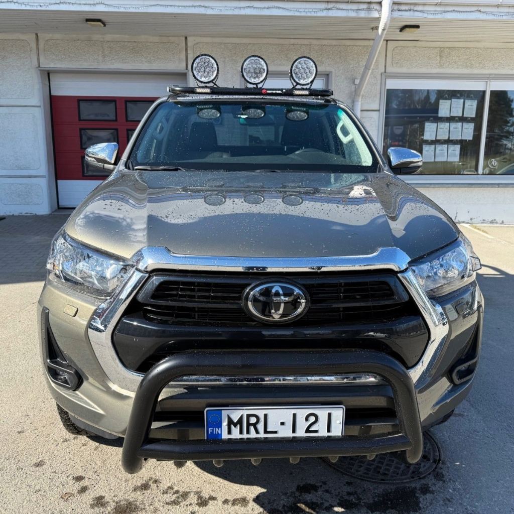 Kattovaloteline Toyota Hilux Extra Cap 2017- - Image 2