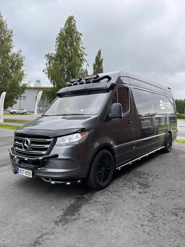 Kuvassa Suorat kylkiputket MB sprinter 2006- (A3/A4)