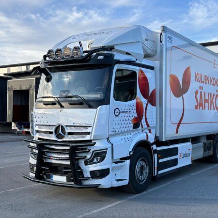 Lisävaloteline katolle V01 MB Actros/Arocs ClassicSpace 2,3m