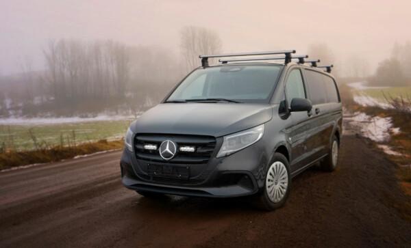 Kuvassa Lazer Grille Kit MB Vito 2024- (ST4 Evo)