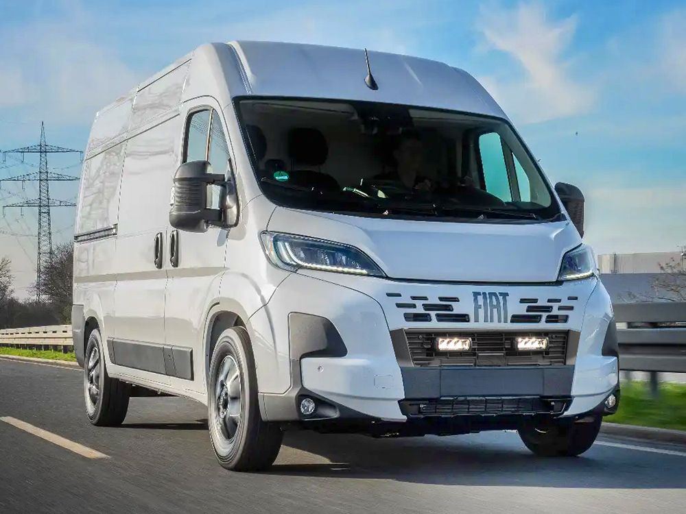 Lazer Grille Kit Toyota Proace Max 2023- / Fiat Ducato 2024-