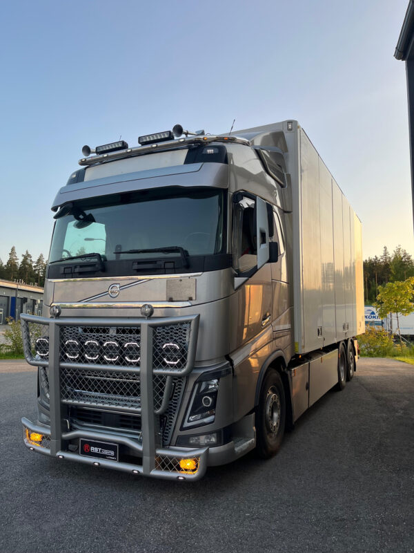 Karjapuskuri Freeway Volvo FH 2021- - Image 3