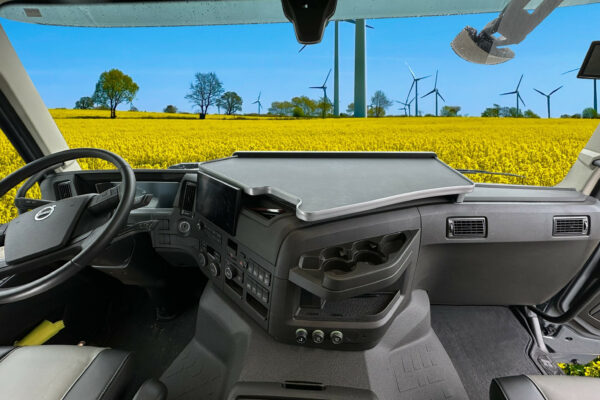 Keskipöytä Volvo FM 2021- - Image 2