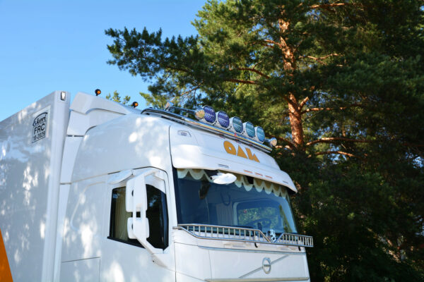 Lisävaloteline Katolle Volvo FH4, XL - Image 2