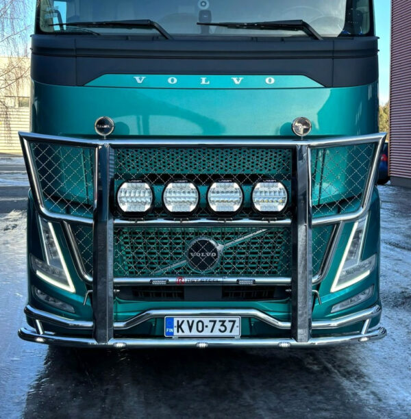 Karjapuskuri Freeway Volvo FH AERO 2024-