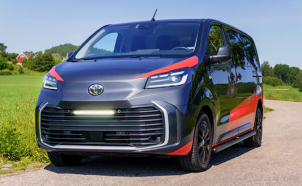 Lazer Grille Kit Toyota Proace (2023+)