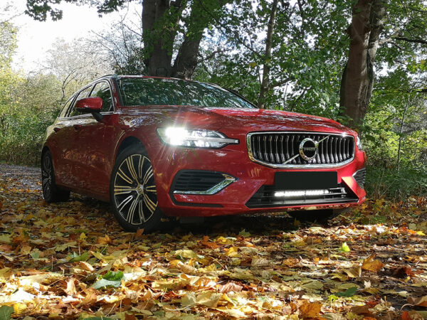 Lisävalopaketti puskuriin Volvo V60/S60 2018- Lazer Linear 18