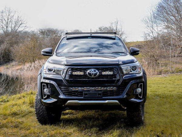 Lisävalopaketti katolle Toyota Hilux 2017-, Lazer lisävaloilla - Image 2