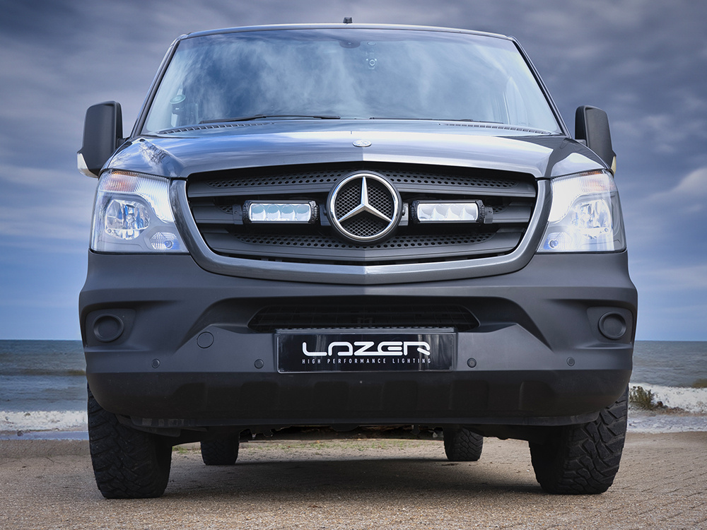 Lazer Grille Kitt MB Sprinter (2013-2017) Triple-R 750 lisävaloilla - Image 3