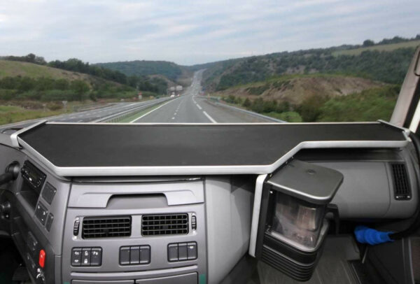 XXL pöytä DAF XF Euro 6 09/2013-