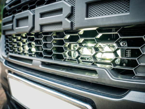 Lisävalopkt puskuriin Fd Transit Cust. (TRAIL) 2018- Triple-R 750 - Image 2
