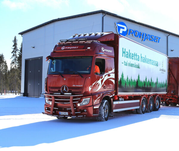 Karjapuskuri Freeway MB Actros F