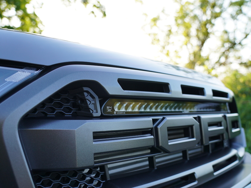Lazer Grille Kit Ford Ranger Raptor 2018- Linear 24 Elite lisävalolla - Image 2