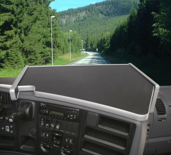 Keskipöytä Scania R,G ja P  2004- Musta