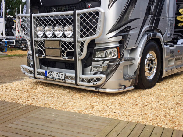 Karjapuskuri Trux Scania NextGen 2017-