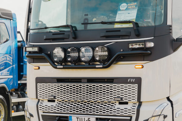 Auravaloteline Volvo FM/FH/FMX 2021-