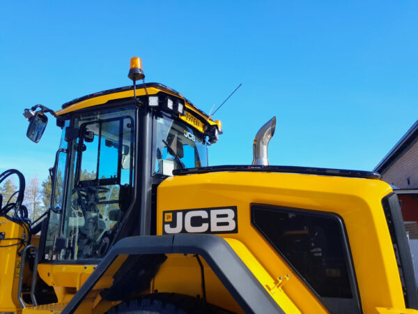 Valoteline taakse konekopan päälle JCB 427-437 2020- - Image 2
